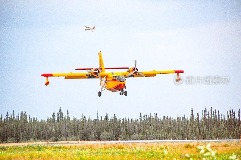 Canadair CL-415消防投弹机